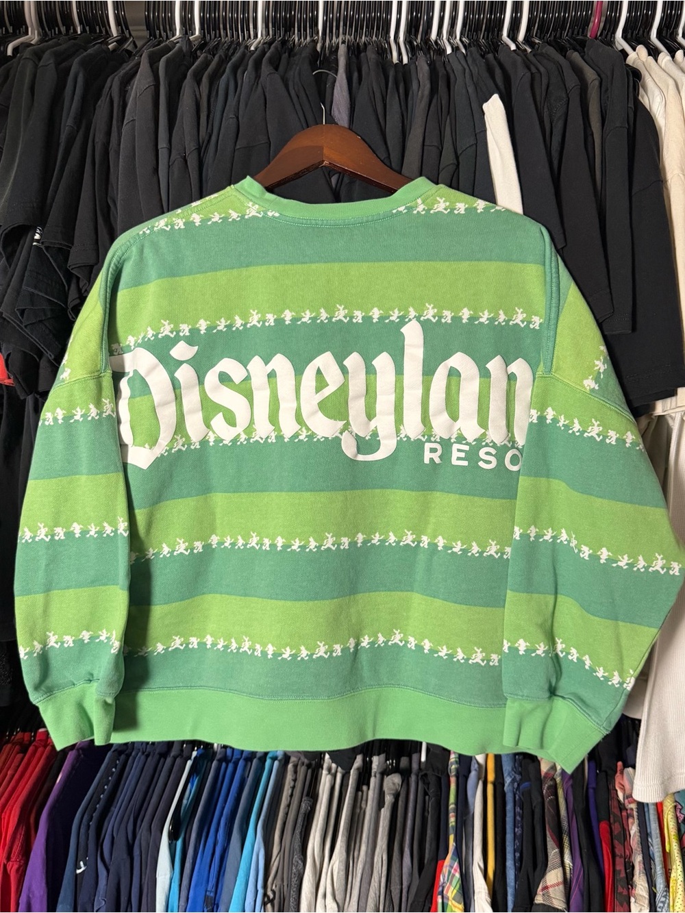 Disney Mickey And Friends Spirit Crewneck Sweater Womens Large Oversized Cropped
